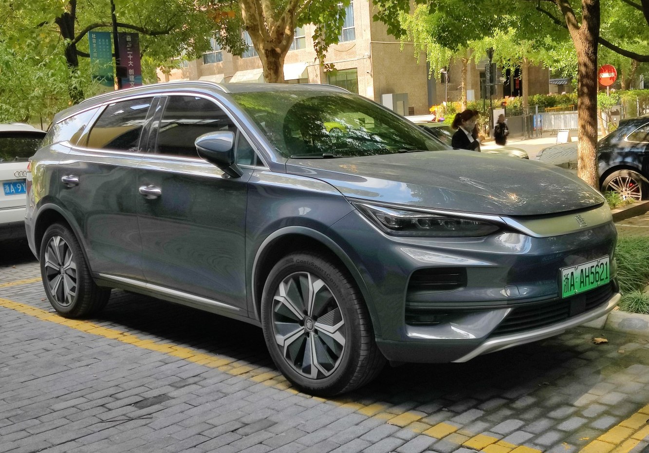 Byd Tang BYD Tang II DM-i 1.5Ti (197 Hp) Plug-in Hybrid E-CVT Specs ...